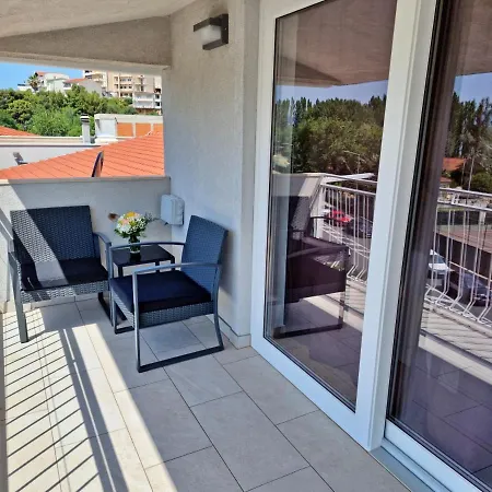 Sara Appartement Duće